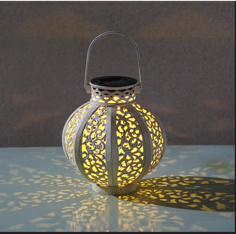 Solar Iron Hollow Tabletop Lantern LED White Chandelier (Flower-Shaped Pattern)